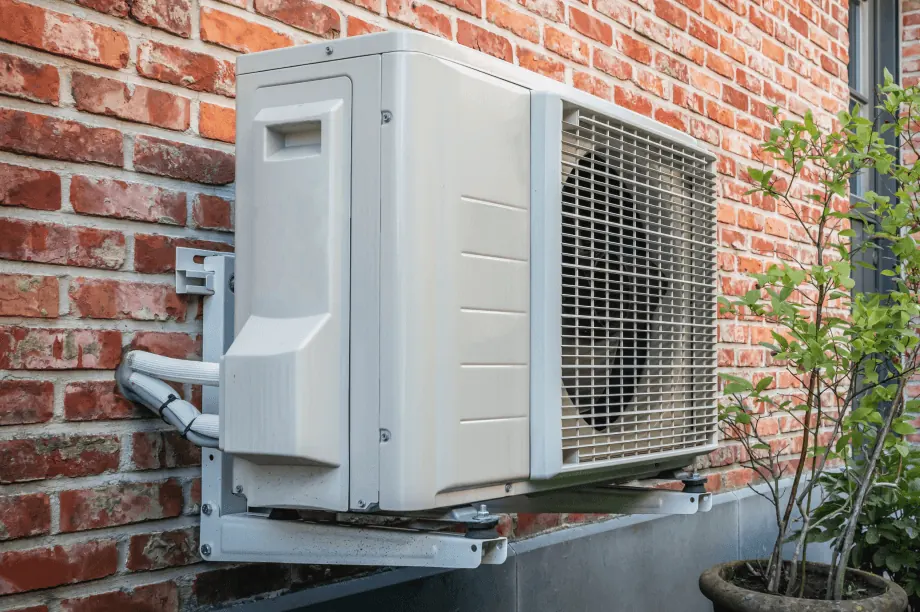 Heat-pump thermostat control