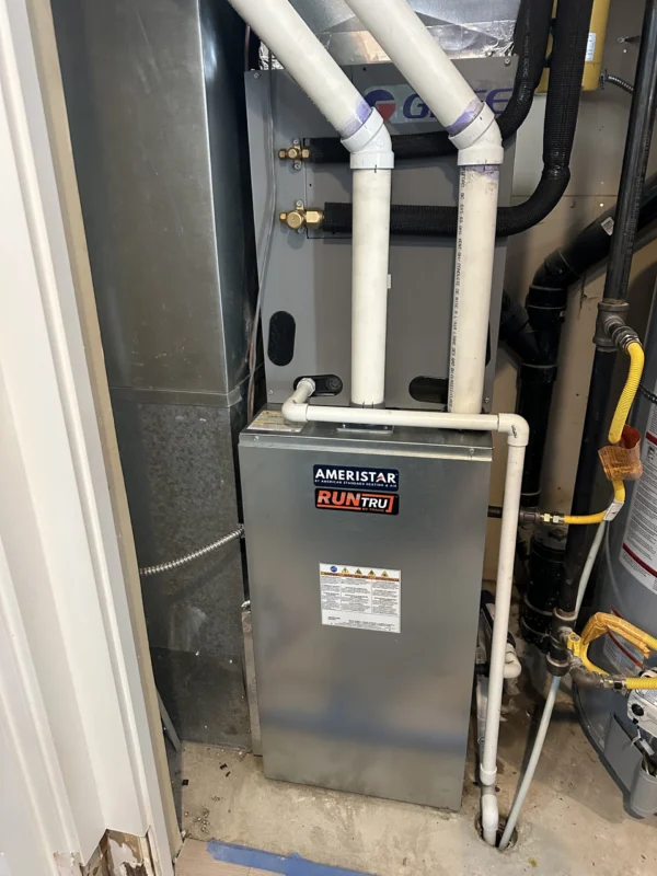 High-efficiency residential furnace and venting