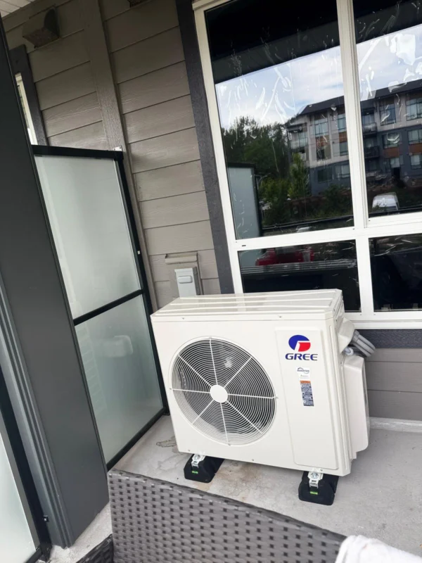Compact outdoor ductless heat-pump condenser